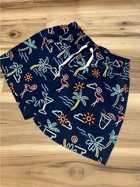 Men’s Chubbies Navy Tropical Palm Trees Print Swim Trunks with Flamingos Size S